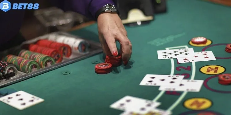 Baccarat Online Tại Bet88 Được Anh Em Đánh Giá Thế Nào?
